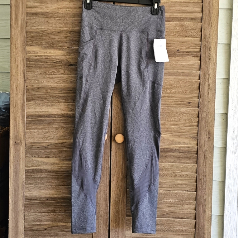 NWT mouse gray long gym leggings Marika size S 34 cotton spandax active wear